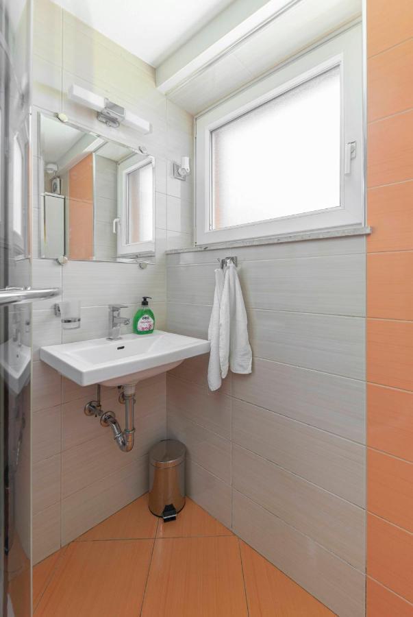 Apartment Vizmarje Ljubljana Buitenkant foto